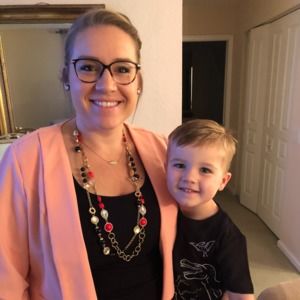 Meet your Posher, Kayla